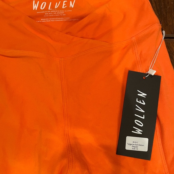 Sustainable Wolven Flared Crossover Waistband Tangerine Leggings - Picture 5 of 9